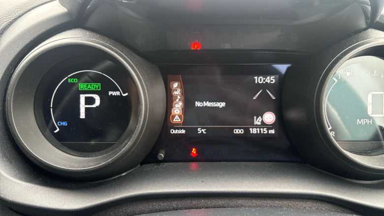 Toyota Yaris 1.5 Hybrid Design 5dr CVT Hybrid Hatchback